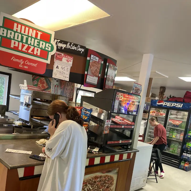 Riverside Pizza