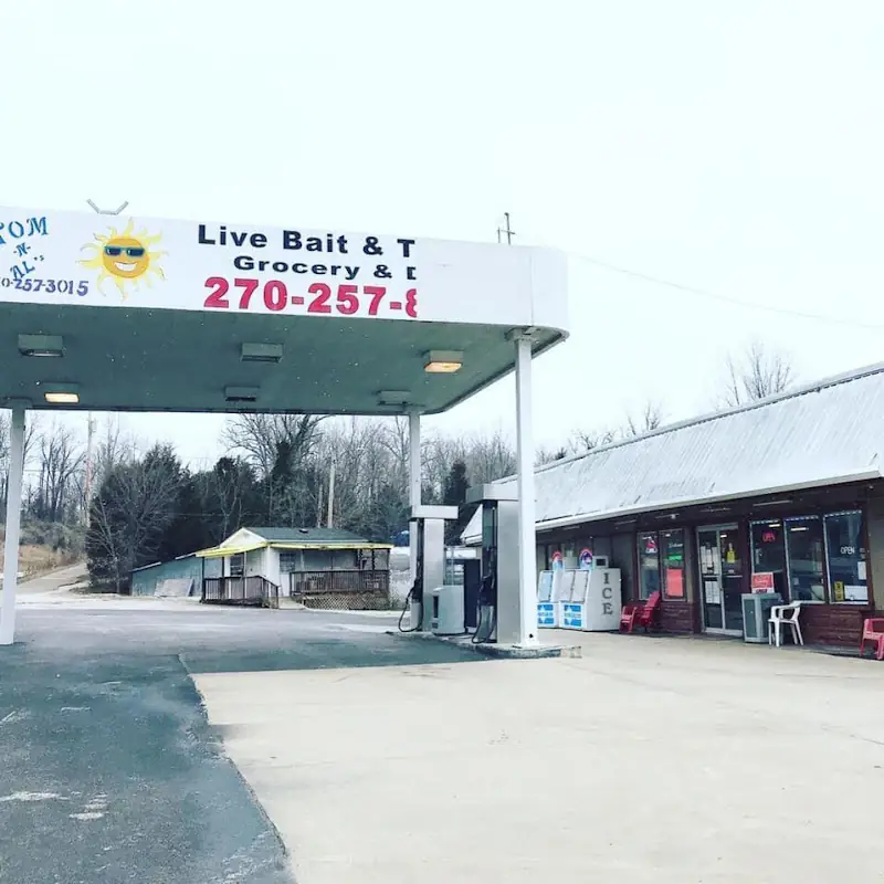 Tom and Al's