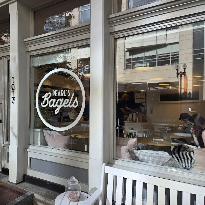 Pearl's Bagels