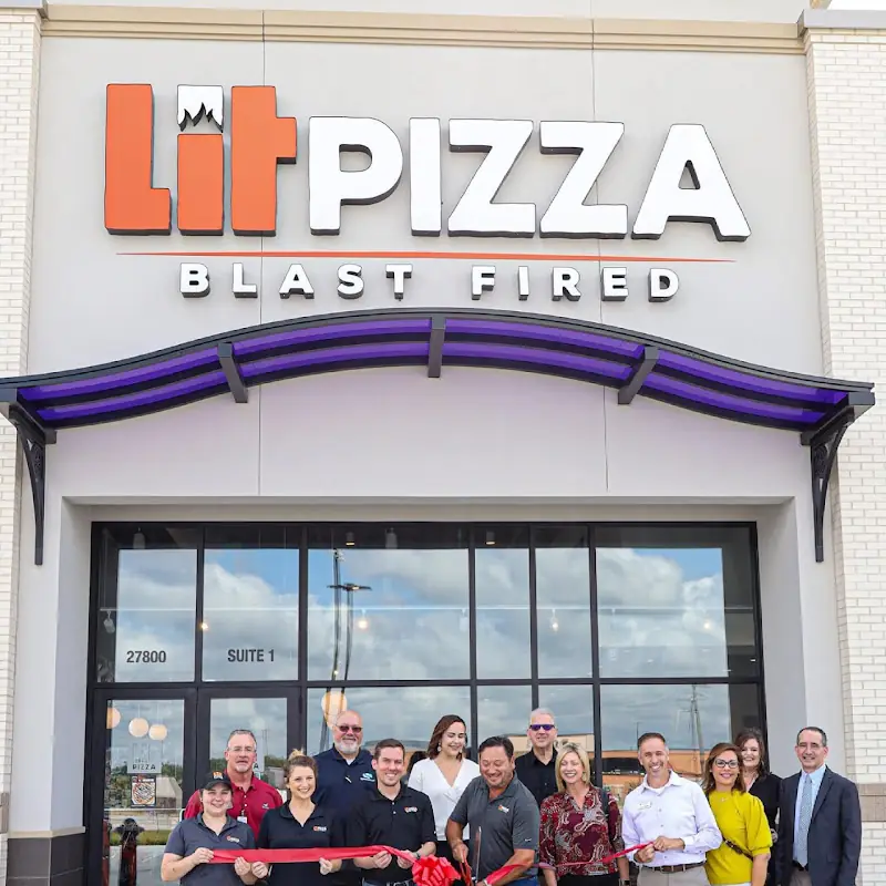Lit Pizza