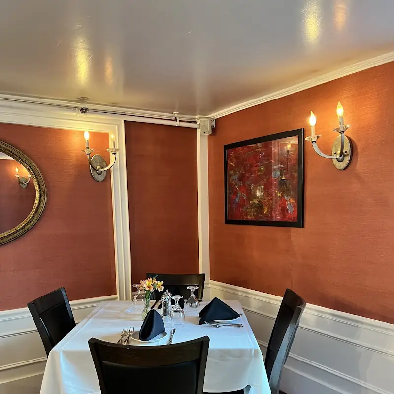 Old Yarmouth Inn Restaurant and Tavern