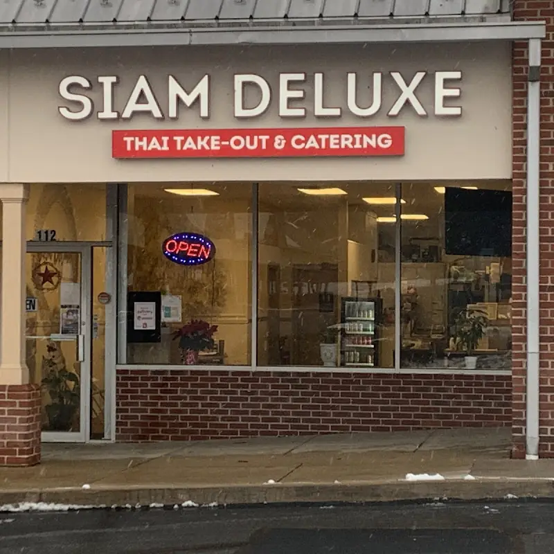 Siam Deluxe