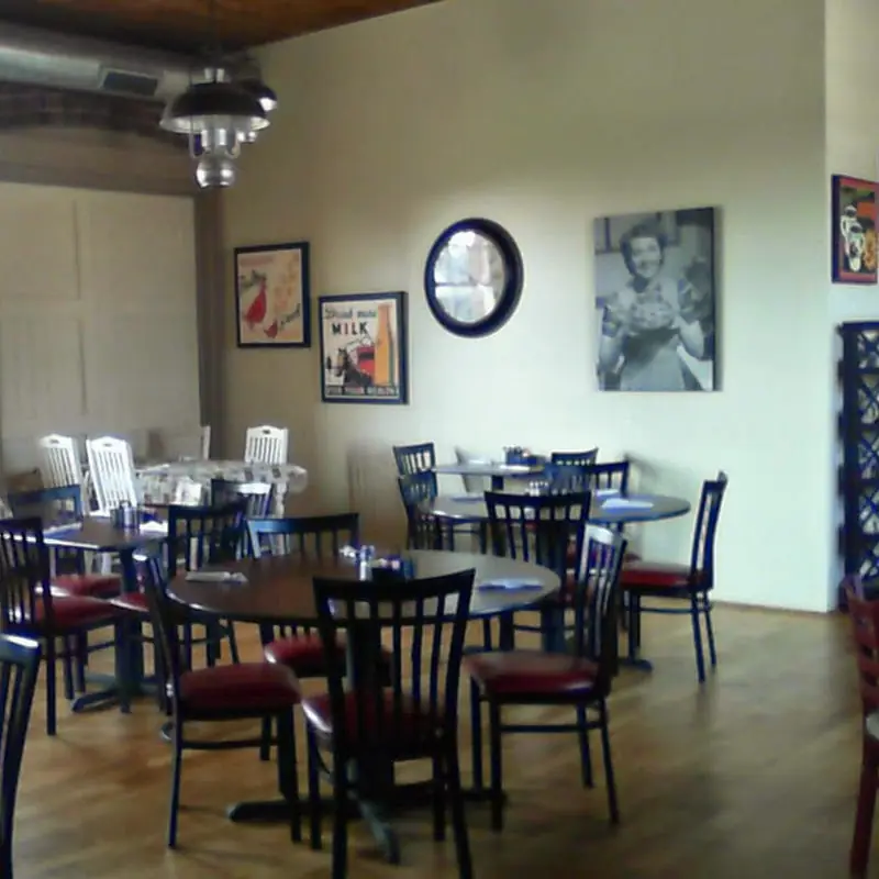 Cafe Audrey at Fort Ben