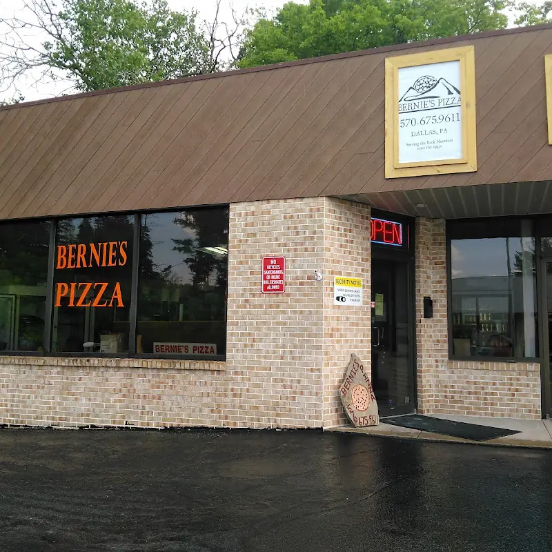 Bernie's Pizza