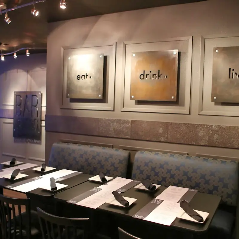 BAR BISTRO