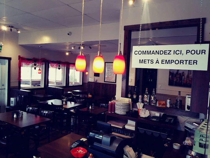 restaurant gros loup/crabtree pizzeria