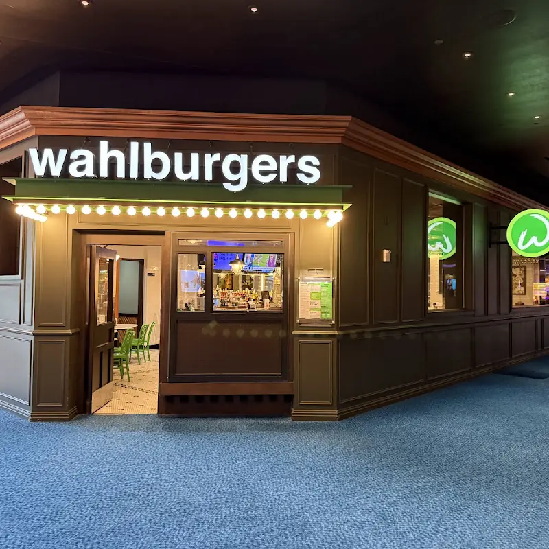 Wahlburgers