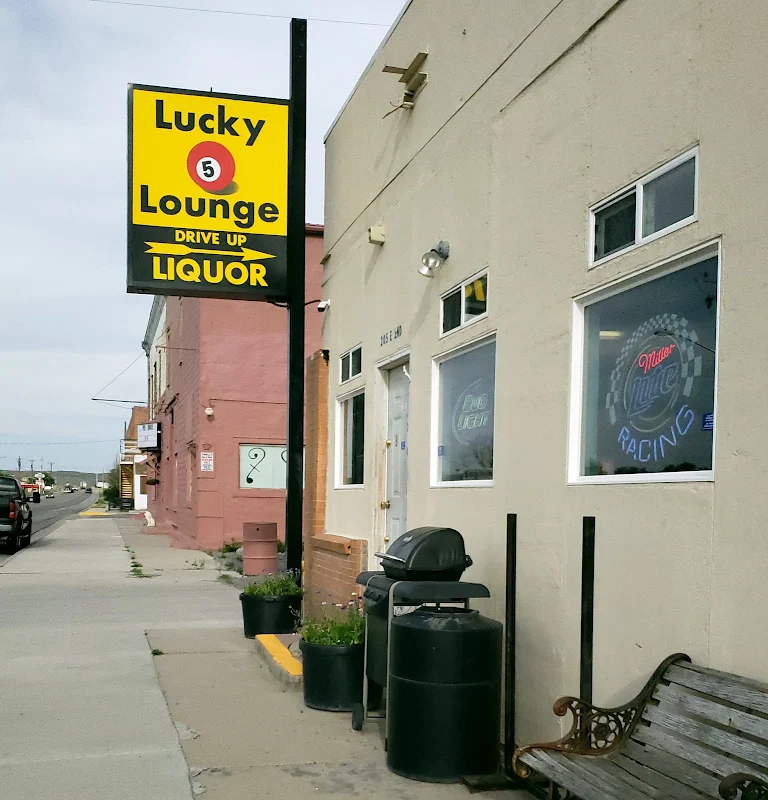 Lucky 5 Lounge