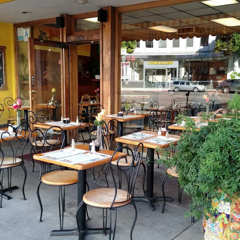 Beverliz Café