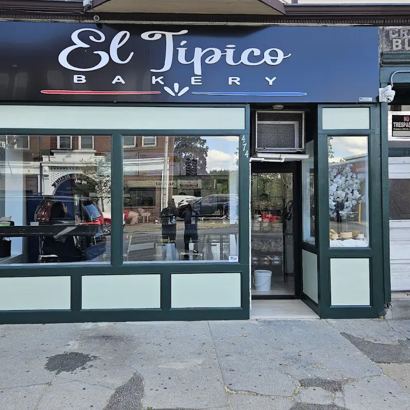 El Tipico Bakery