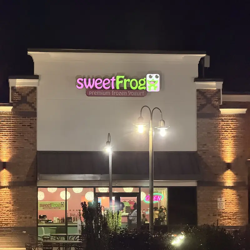 sweetFrog Premium Frozen Yogurt