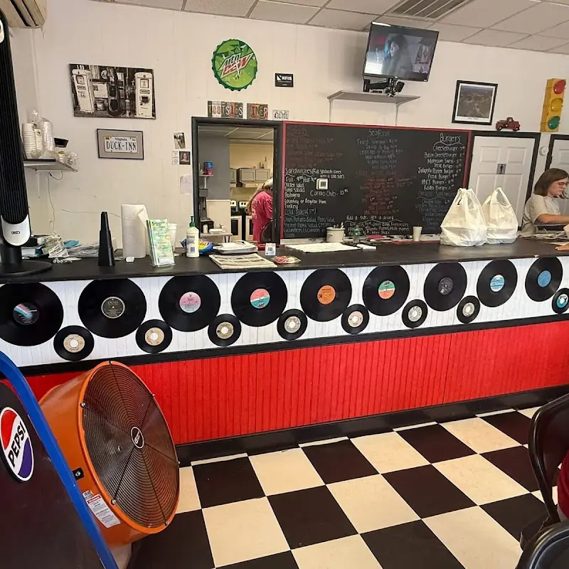 Tootsies Diner