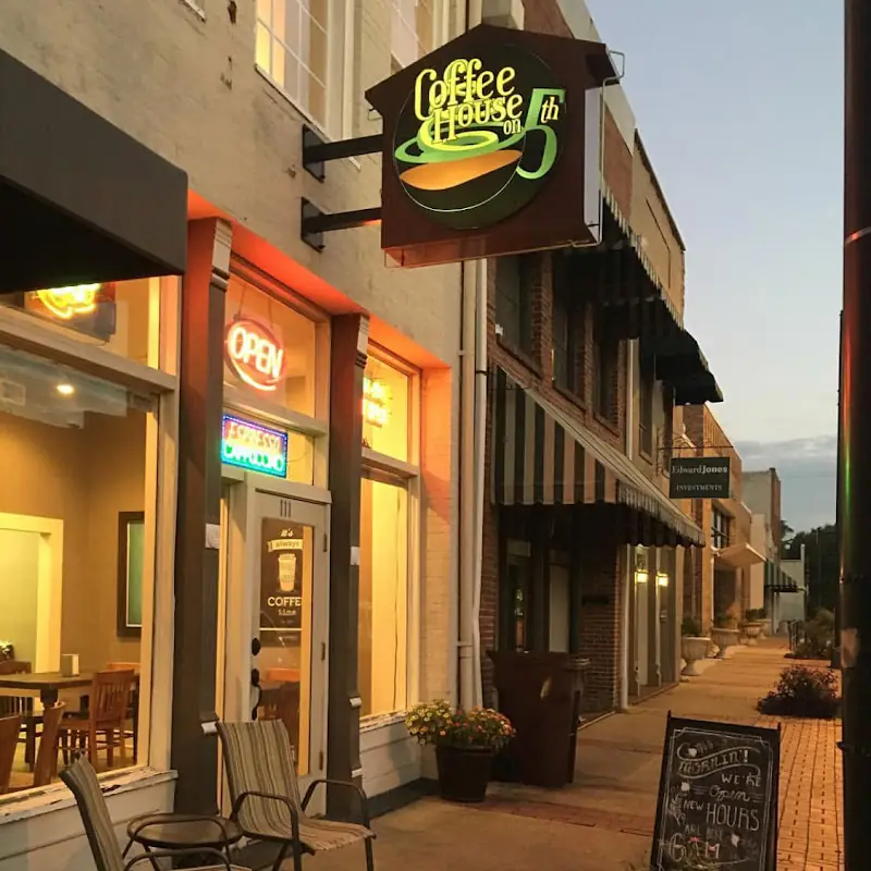 Coffee House On 5th