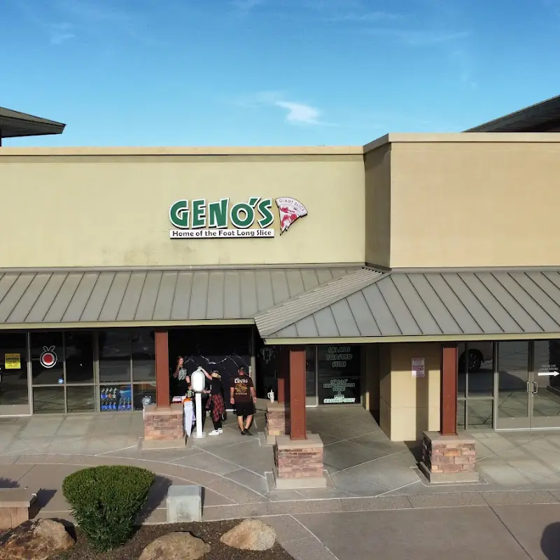 Geno's Giant Slice- San Tan Valley