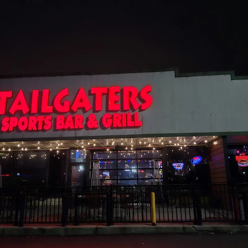 Tailgaters Sports Bar & Grill