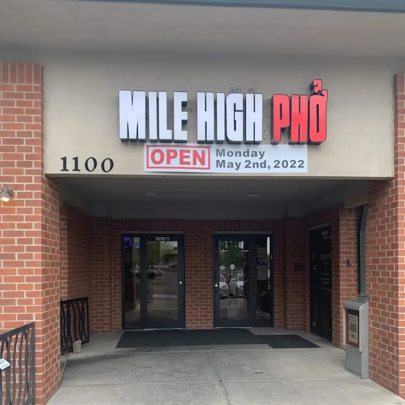 Mile High Pho