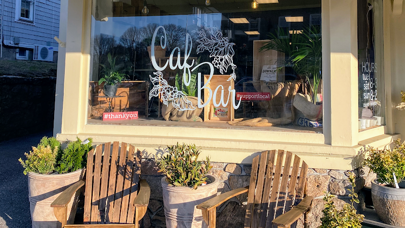 Caf Bar