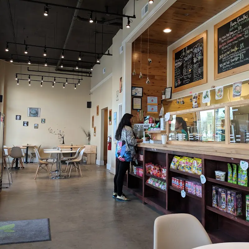 Poke Tea House