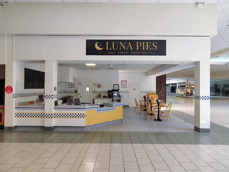Luna Pies