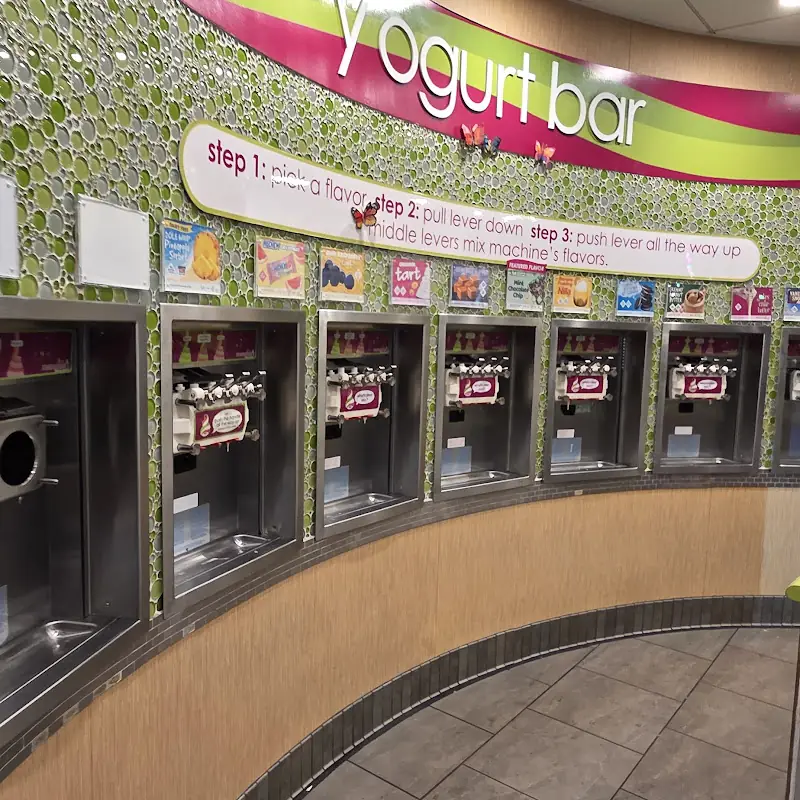 Menchie's Frozen Yogurt