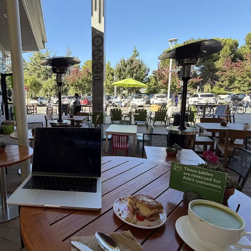 Ada's Cafe