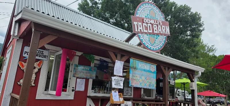 Demilles Taco stand
