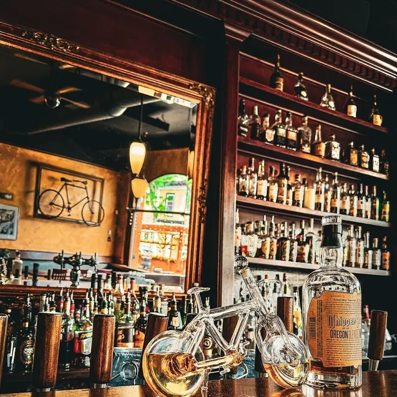 The Washington Square Tavern