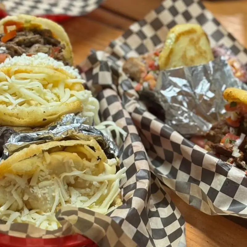 Arepa de Pollo