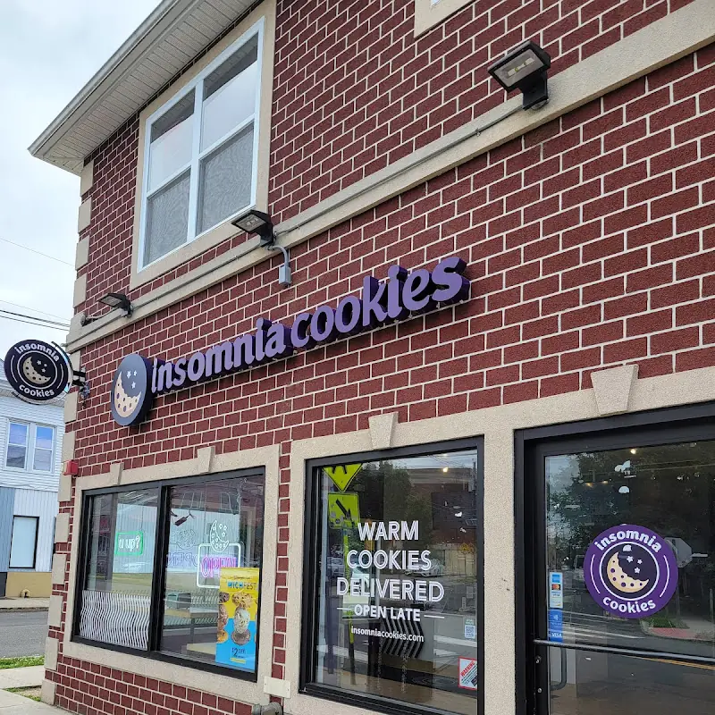 Insomnia Cookies
