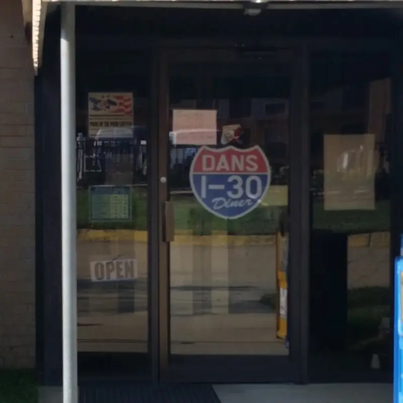 Dan's I-30 Diner