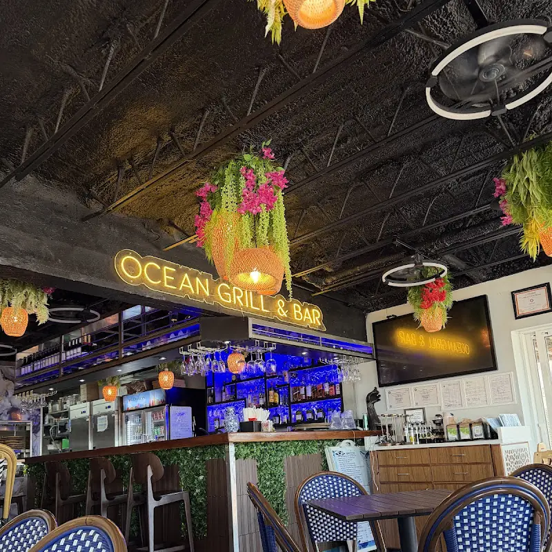 OCEAN GRILL & BAR by HOLLYWOOD BEACH