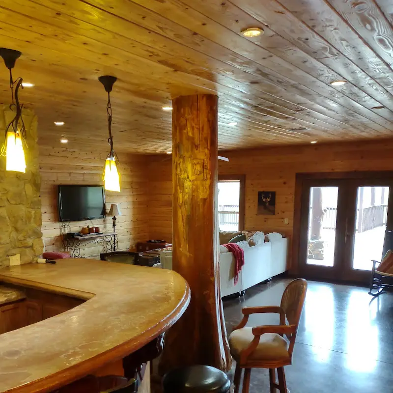 Lodge At Emerald Point