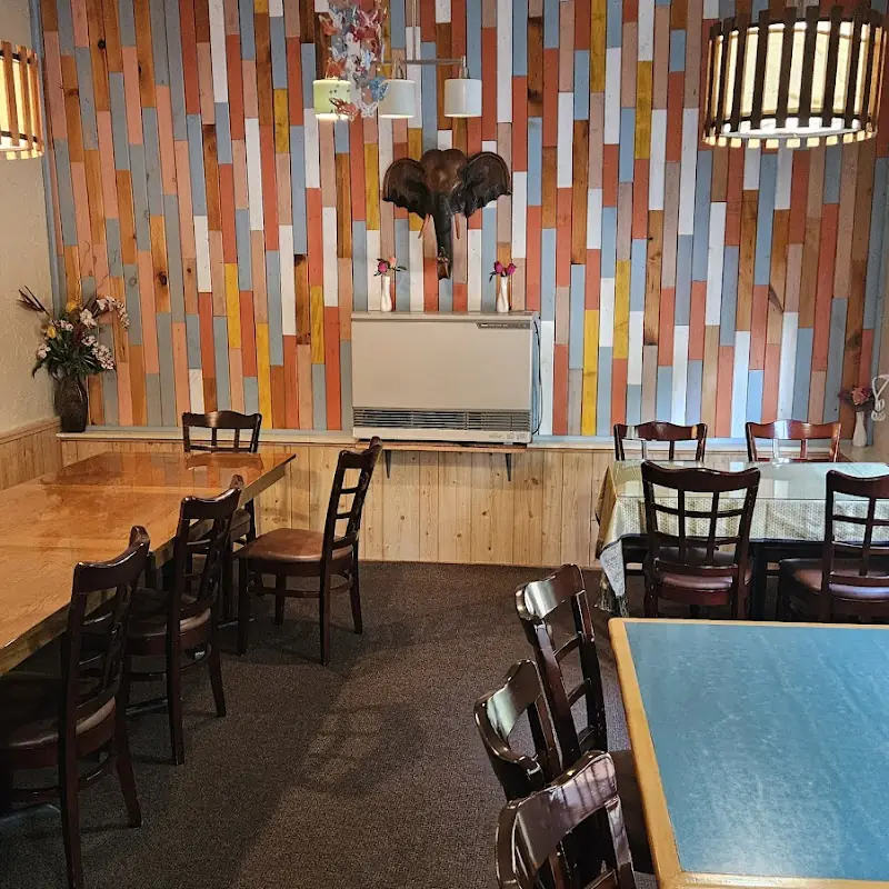 Thai Nakonping Restaurant