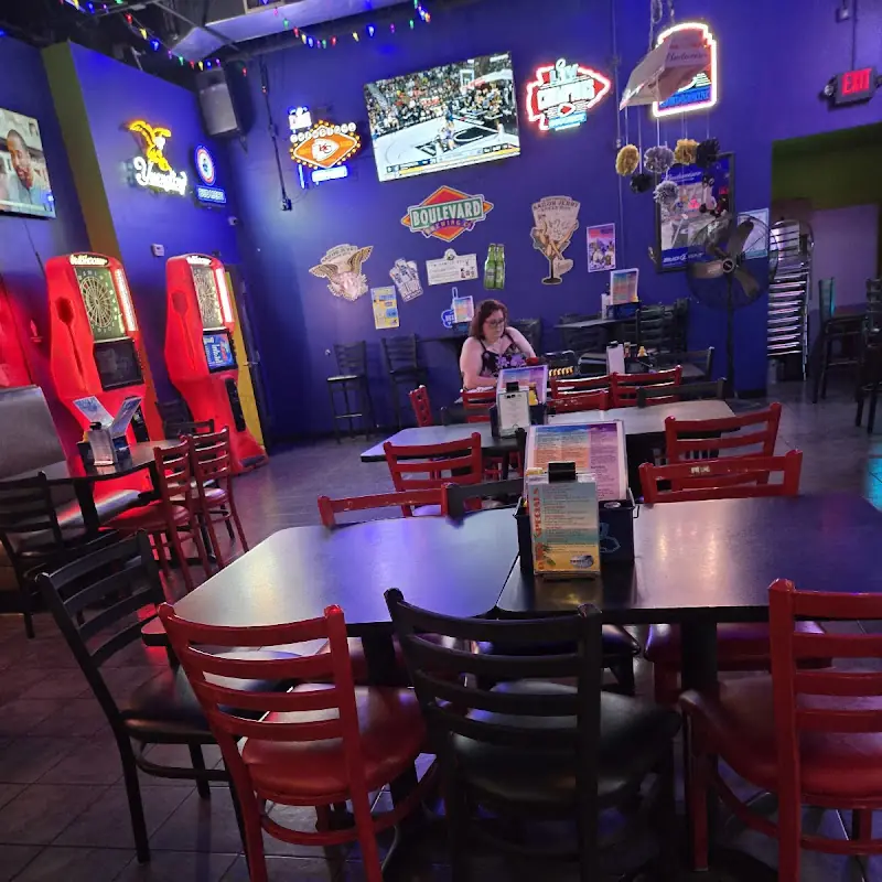 Hurricane Allie's Bar & Grill