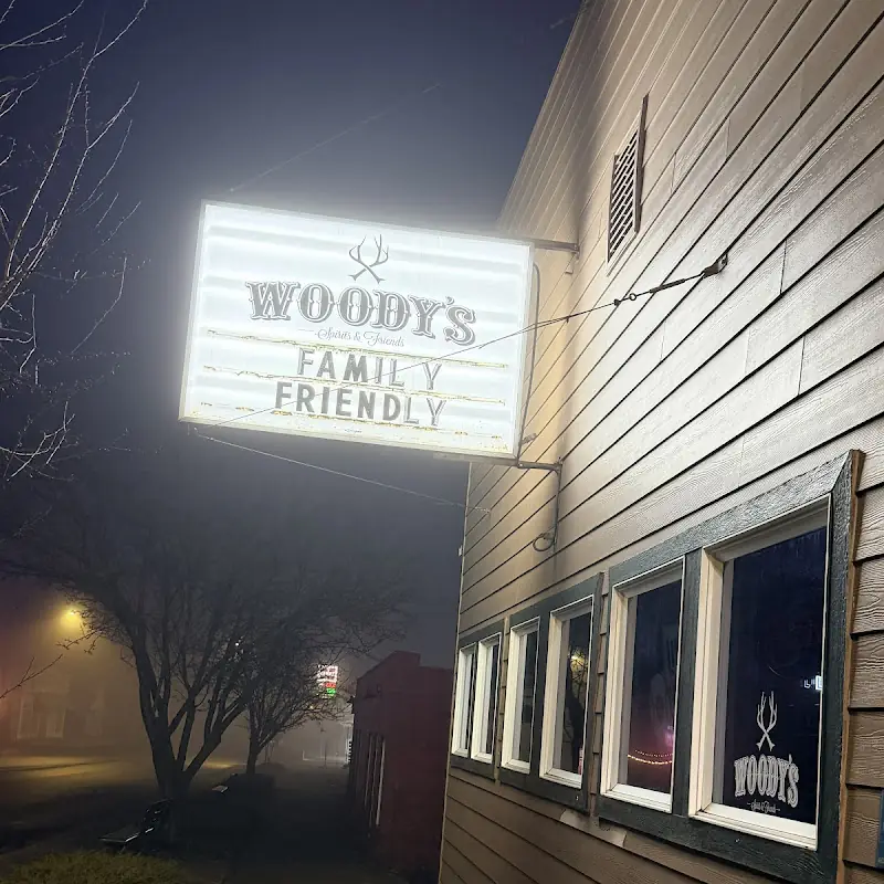 Woody's Bar Restaurant Craigmont, ID