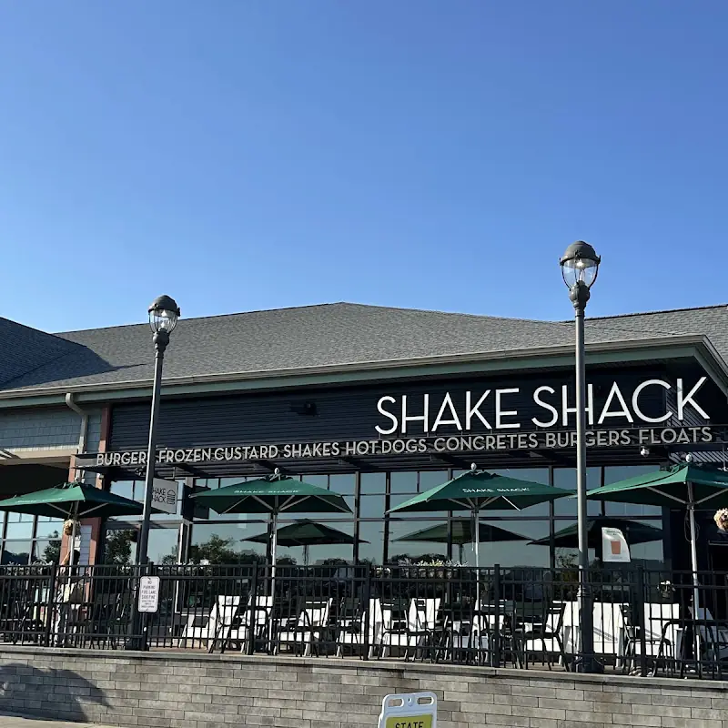 Shake Shack Woodbury Commons