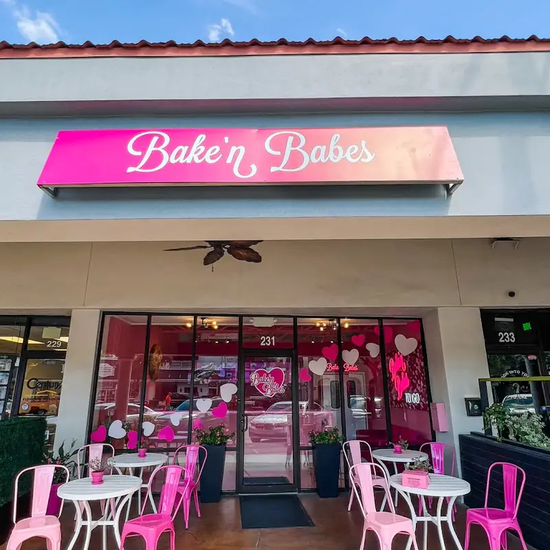 Bake'n Babes To Go