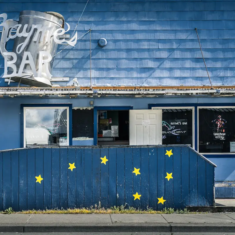 Rayme's Bar