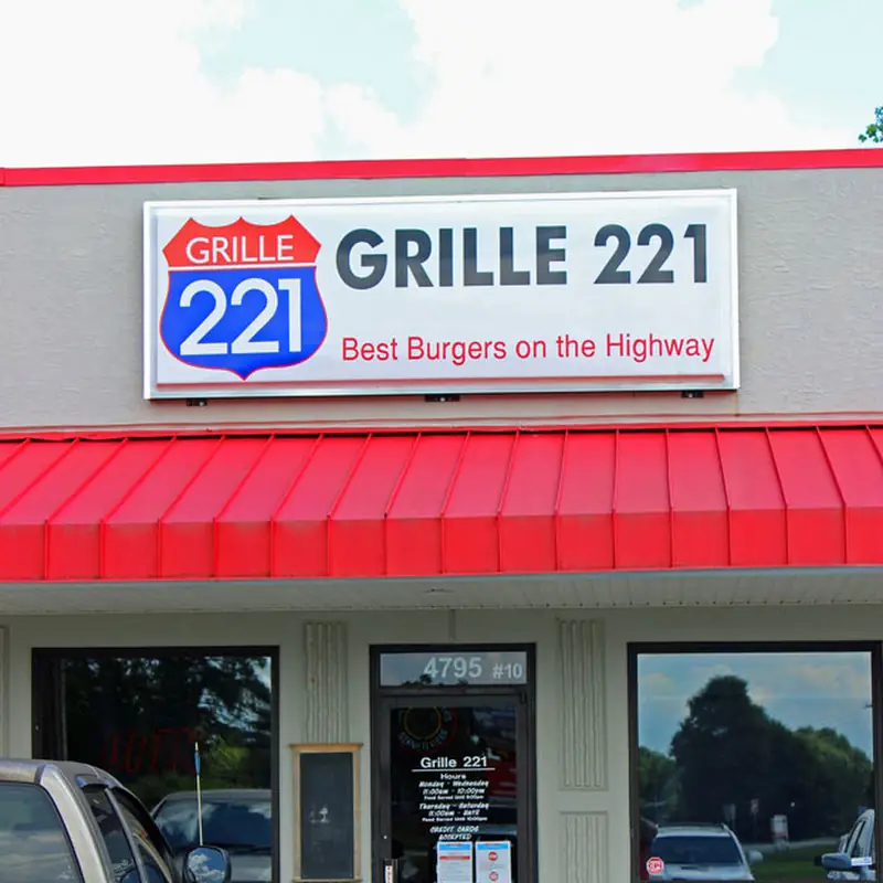 Grille 221