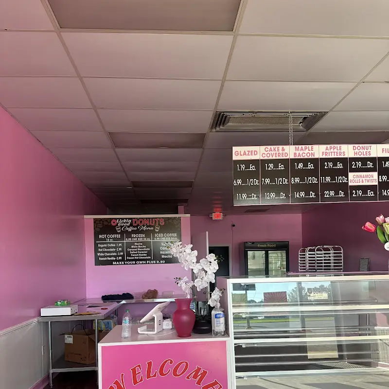 Lickin Good Donuts in Gadsden