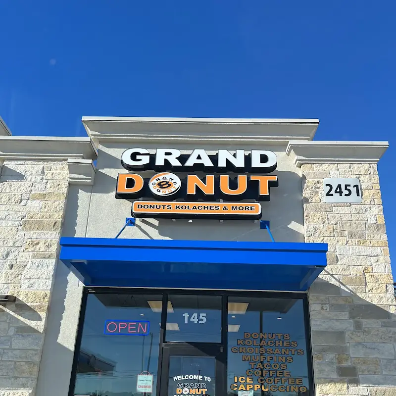 Grand Donut