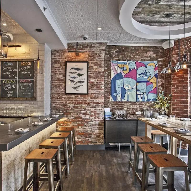 Select Oyster Bar