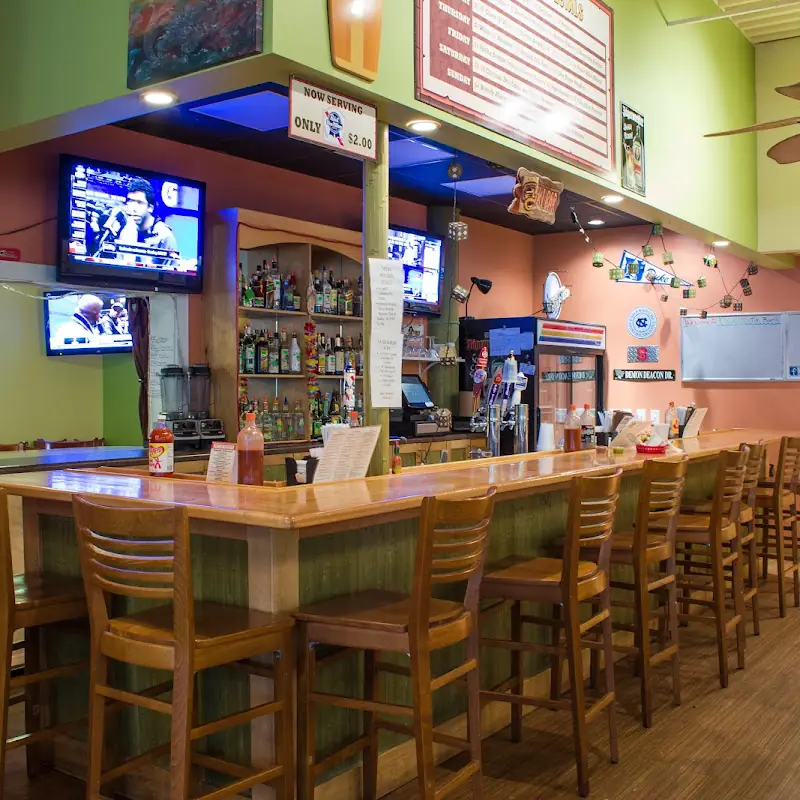 Islands Fresh Mex Grill