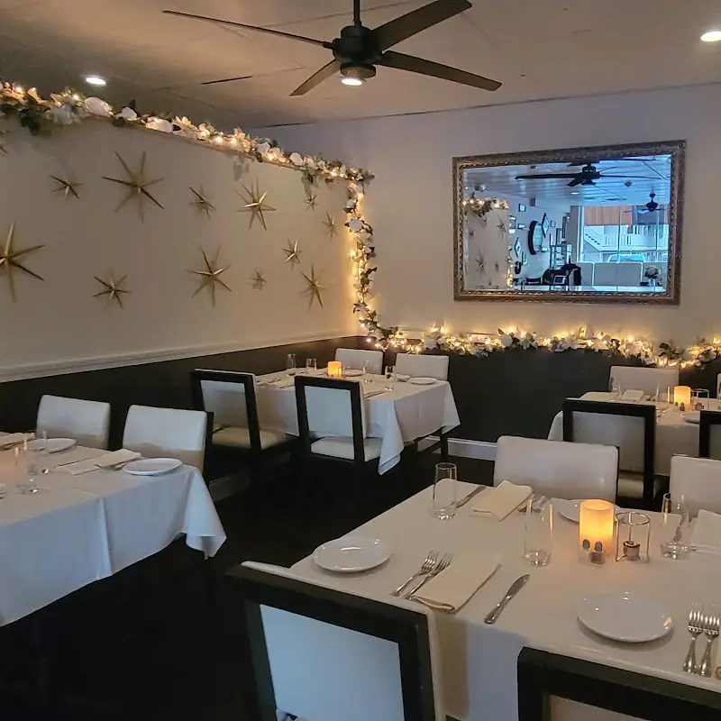 Elizabeth's Portofino Tuscan Grille