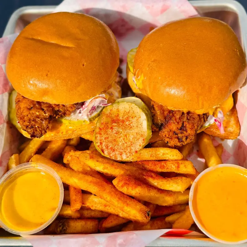 Voila's Hot Chicken