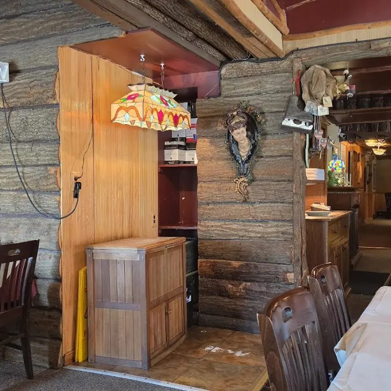 Cap'n Cat Clam Bar
