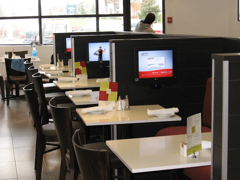 TaZa Grill + Bar