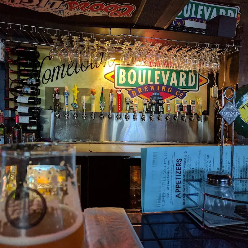 Helen's JAD Bar & Grill