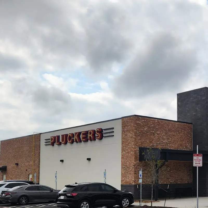 Pluckers Wing Bar