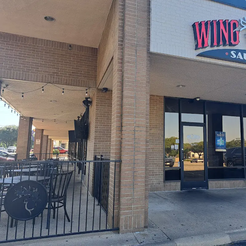 Wing Daddy's Sauce House